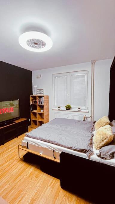 Moderny Apartman S Parkovanim 브라티슬라바 외부 사진