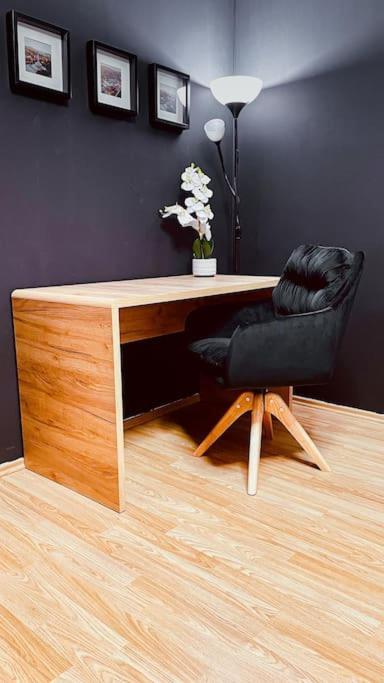 Moderny Apartman S Parkovanim 브라티슬라바 외부 사진