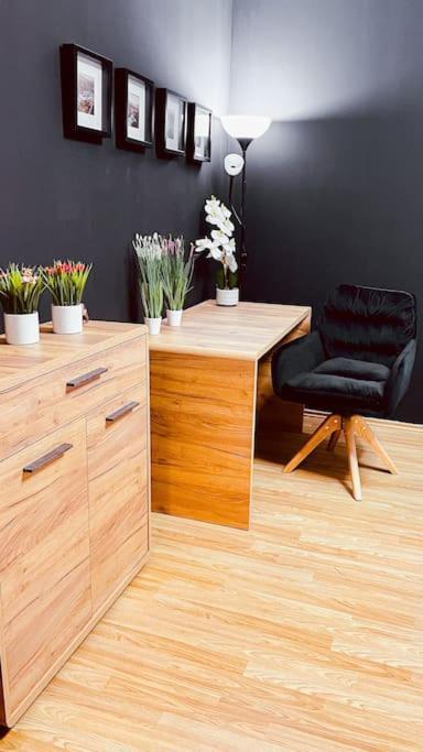 Moderny Apartman S Parkovanim 브라티슬라바 외부 사진